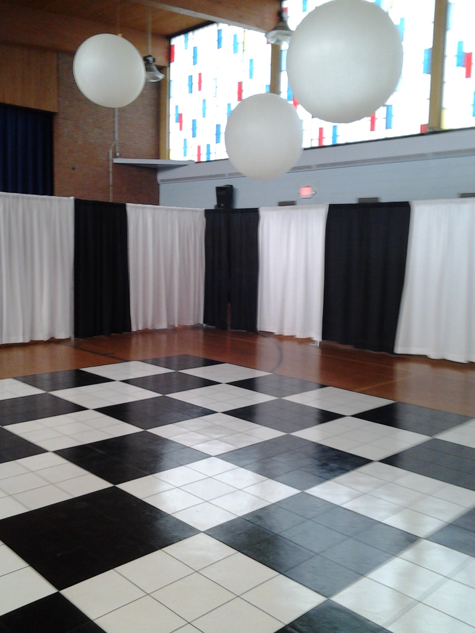 Dance Floor- Black and White - Sterling Party Rentals